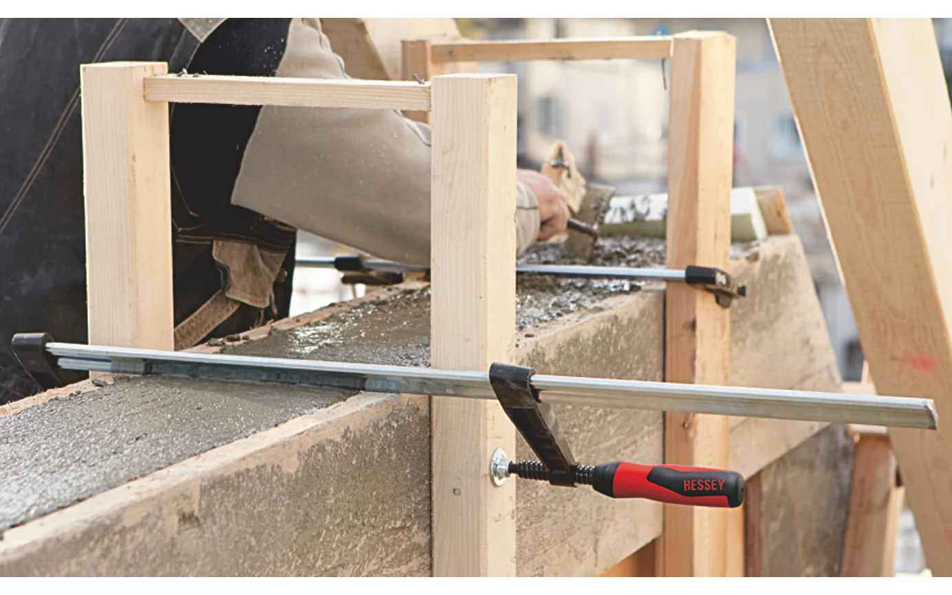 Bessey 40" Heavy-Duty Steel Bar Clamp with 2K Handle ~ TGK4.540+2K - Image 2