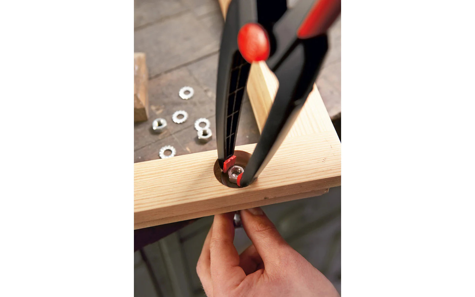 Bessey Needle Nose Spring Clamp - 3" x 4" Long Jaw - Image 4