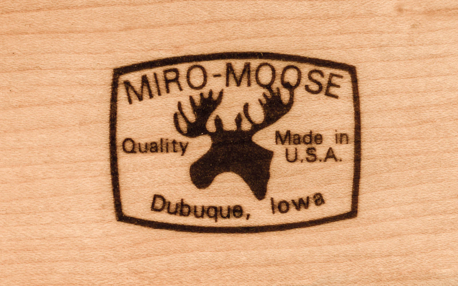 Dubuque "Miro-Moose" 8" x 4-1/2" Wooden Cam Clamp - Image 2