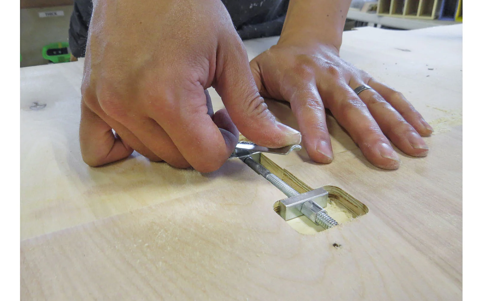 FastCap FlipBolt Jig - Countertop Connector Jig For Router - Image 6