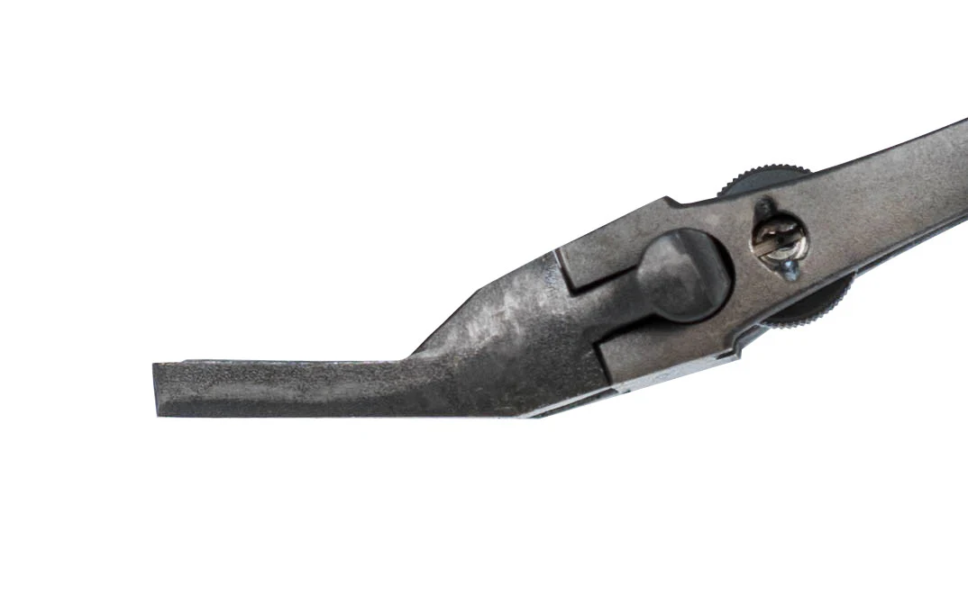 Japanese Thin Bent-Nose Adjustable Wrench - Image 4