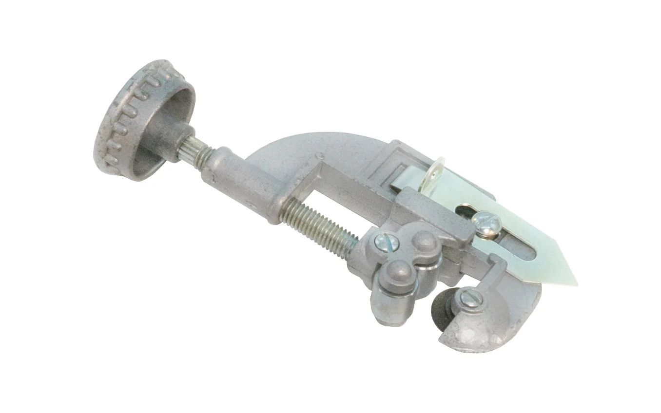 Tubing Cutter 1-1/8" Diameter Capacity - Made in Japan